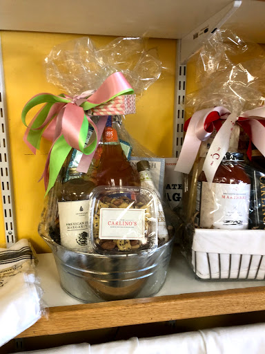 Gourmet Grocery Store «Carlinos Specialty Foods», reviews and photos, 2616 E County Line Rd, Ardmore, PA 19003, USA