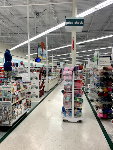 Fabric Store «Jo-Ann Fabrics and Crafts», reviews and photos, 354 Cox Creek Pkwy, Florence, AL 35630, USA