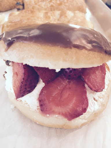 Dessert Shop «Ontario Donuts», reviews and photos, 1923 E 4th St, Ontario, CA 91764, USA