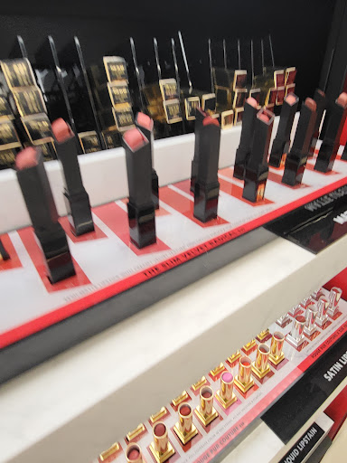 Cosmetics Store «SEPHORA», reviews and photos, 7479 N Kendall Dr, Miami, FL 33156, USA