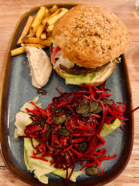 Hamburger végétarien du Restaurant végétalien La Canopée à Bayonne - n°2