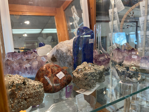 Book Store «White Light Books», reviews and photos, 1464 Park Ave, Cranston, RI 02920, USA