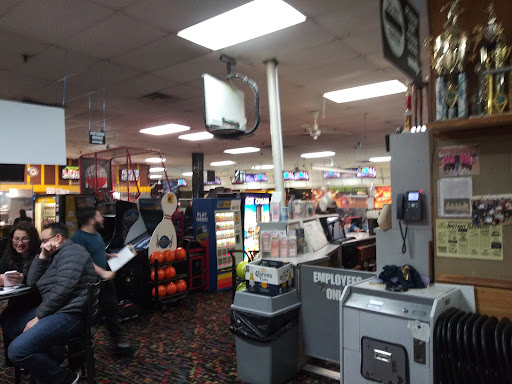 Bowling Alley «Homefield Bowl», reviews and photos, 938 Saw Mill River Rd, Yonkers, NY 10710, USA