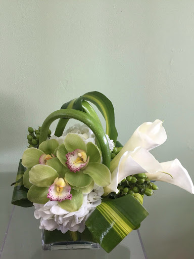 Florist «Aventura Florist», reviews and photos, 20445 Biscayne Blvd, Aventura, FL 33180, USA