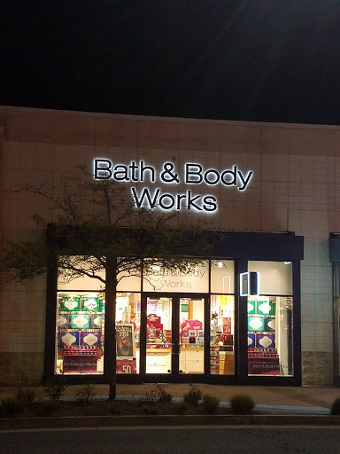 Beauty Supply Store «Bath & Body Works», reviews and photos, 31 N Michigan Ave, Atlantic City, NJ 08401, USA