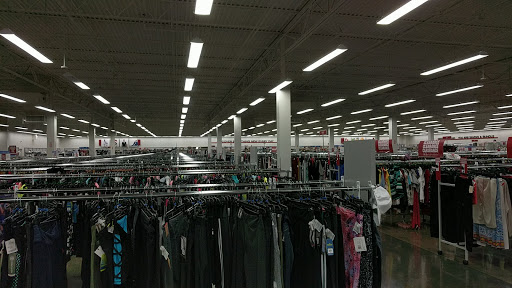 Clothing Store «Burlington Coat Factory», reviews and photos, 1965 N Pebble Creek Pkwy, Goodyear, AZ 85395, USA