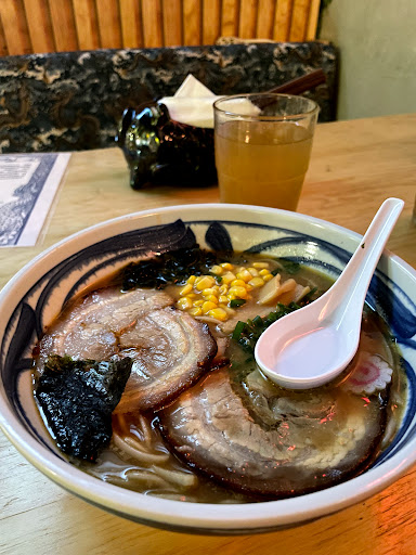 Momotabi Ramen House