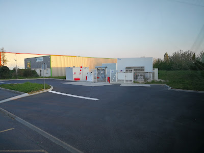 STATION GNL (LNG) AXEGAZ à Sainte-Geneviève-des-Bois
