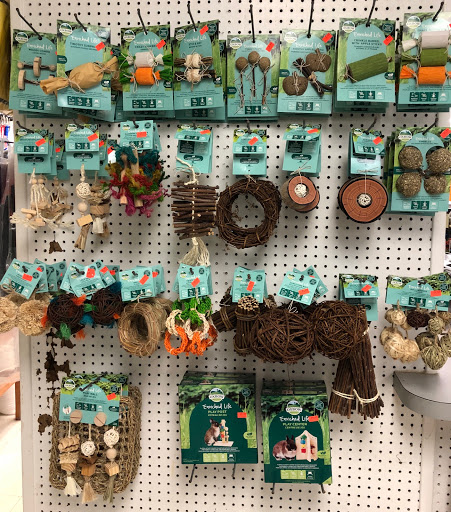 Pet Store «Precious Pets III», reviews and photos, 1091 US-130, Burlington, NJ 08016, USA