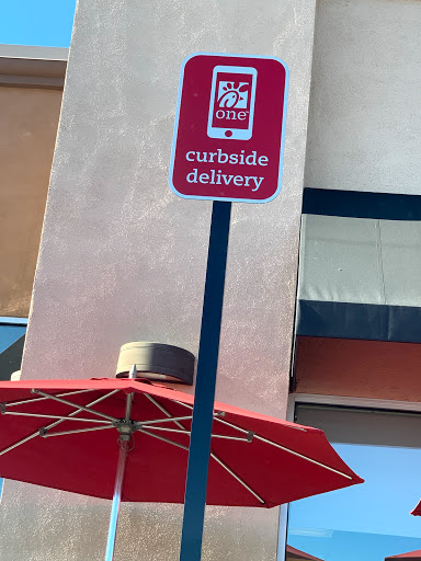 Fast Food Restaurant «Chick-fil-A», reviews and photos, 8040 N Blackstone Ave, Fresno, CA 93720, USA
