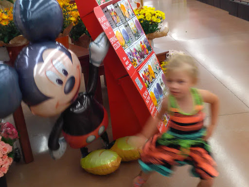 Grocery Store «Kroger», reviews and photos, 1001 Cherry St, Blanchester, OH 45107, USA