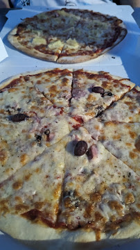 Plats et boissons du Pizzas à emporter Vin's Pizza à Villeneuve-Loubet - n°10
