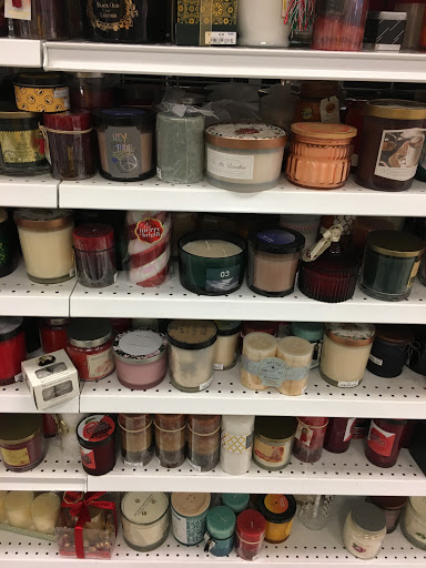 Clothing Store «Ross Dress for Less», reviews and photos, 151 N McDowell Blvd, Petaluma, CA 94954, USA