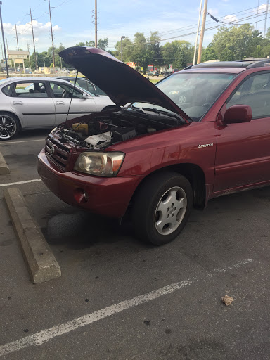 Auto Parts Store «Advance Auto Parts», reviews and photos, 7340 N Michigan Rd, Indianapolis, IN 46268, USA