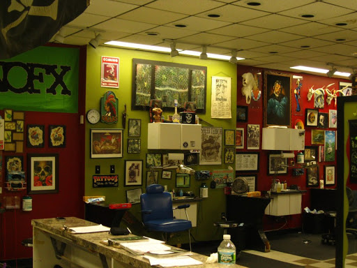 Tattoo Shop «Skin City», reviews and photos, 356 Windsor Hwy, New Windsor, NY 12553, USA