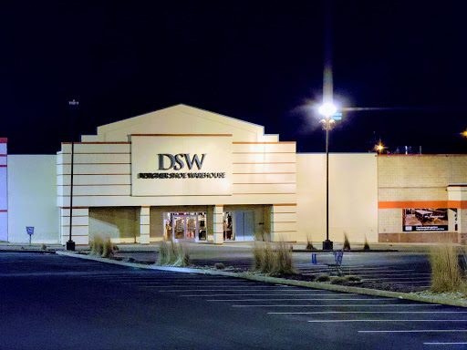 Shoe Store «DSW Designer Shoe Warehouse», reviews and photos, 110 Slater St, Manchester, CT 06040, USA