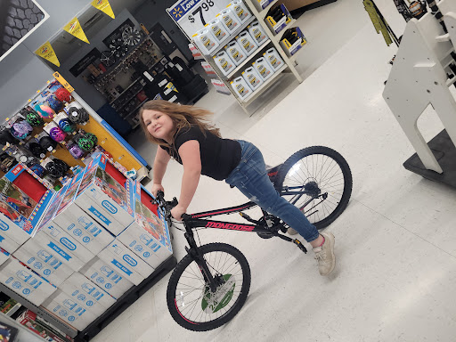 Department Store «Walmart Supercenter», reviews and photos, 13320 Gov G C Peery Hwy, Pounding Mill, VA 24637, USA