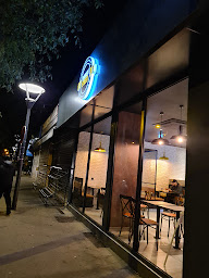Photo n°80 de Chicken Street Saint-Priest Naan & Fried Chicken à Saint-Priest ()