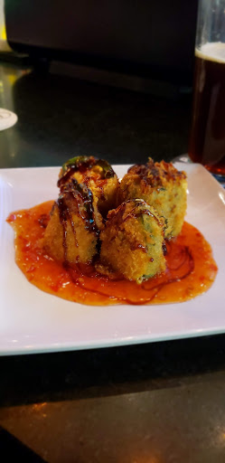 Grocery Store «Streets Market & Cafe», reviews and photos, 3108 Mt Vernon Ave, Alexandria, VA 22305, USA