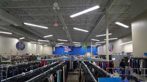 Thrift Store «Goodwill Store & Donation Center», reviews and photos, 123 S Weber Rd, Bolingbrook, IL 60490, USA