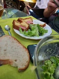 Plats et boissons du Restaurant Auberge La Bicheronne à Fareins - n°9