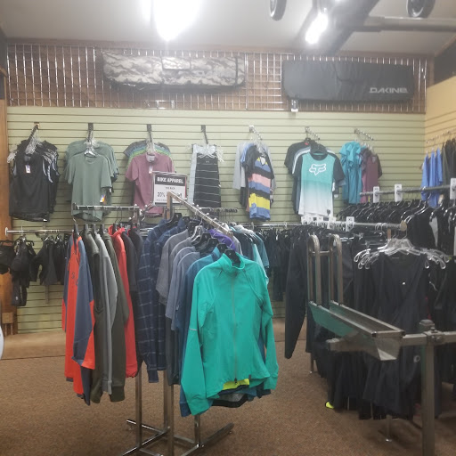 Outdoor Sports Store «Redding Sports Ltd», reviews and photos, 950 Hilltop Dr, Redding, CA 96003, USA