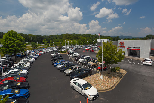 Toyota Dealer «Fred Anderson Toyota of Asheville», reviews and photos, 777 Brevard Rd, Asheville, NC 28806, USA