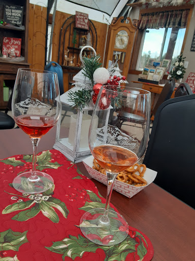 Winery «Rainier View Winery and Nursery», reviews and photos, 12314 264th St E, Graham, WA 98338, USA