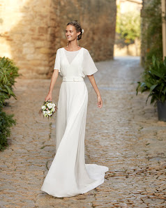 Ríos Moda Novia Olagibel Kalea, 27, 01004 Vitoria-Gasteiz, Álava, España