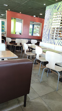 Atmosphère du Restauration rapide McDonald's à Balaruc-le-Vieux - n°13