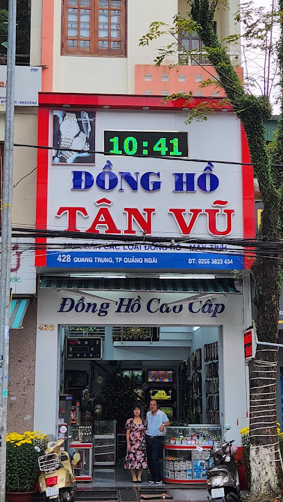 Đồng Hồ Tân Vũ