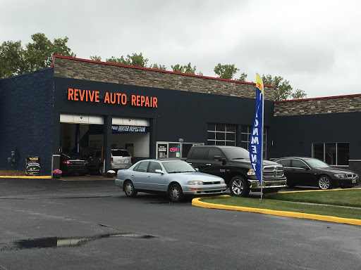 Auto Repair Shop «Revive Auto Repair», reviews and photos, 2888 E Maple Rd, Troy, MI 48083, USA