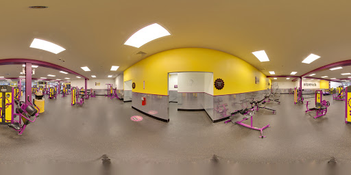 Gym «Planet Fitness», reviews and photos, 2560 N Harlem Ave, Elmwood Park, IL 60707, USA