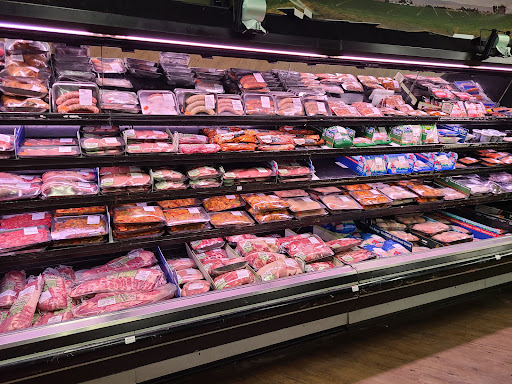 Grocery Store «Red Apple Markets», reviews and photos, 310 W Manson Hwy, Chelan, WA 98816, USA