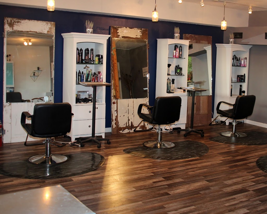 Fringe Salon & Spa of Pigeon Pigeon TN 37863 Services and Reviews