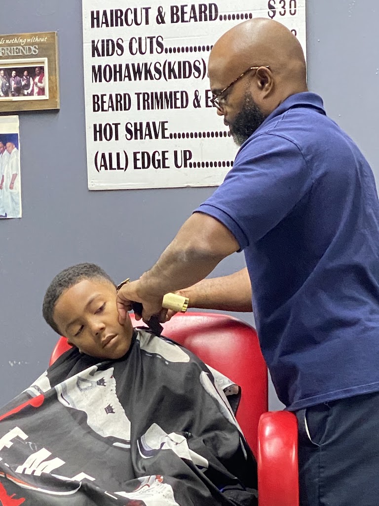 New Class Barber & Beauty Salon 76119