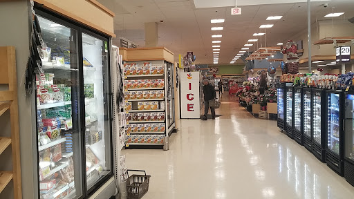 Grocery Store «Stop & Shop», reviews and photos, 1100 Massachusetts Ave, Dorchester, MA 02125, USA