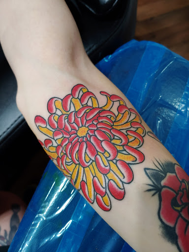 Tattoo Shop «Angels and Demons Tattoo», reviews and photos, 10 S U.S. 31, Whiteland, IN 46184, USA