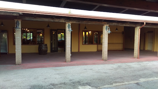 Ristorante/pizzeria/braceria Arizona di Franco Comodoro Via Martiri Atellani, 30, 81031 Sant'Arpino CE, Italia