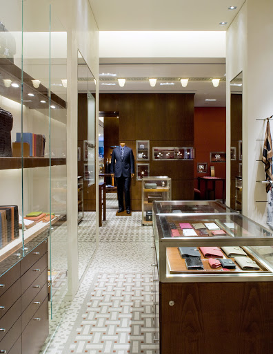 Leather Goods Store «Hermès», reviews and photos, 15 Broad St, New York, NY 10005, USA