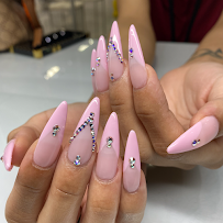 Laque Nail Bar - Car repair in Valley Glen, CA, Burbank - Rated 3.6/5
