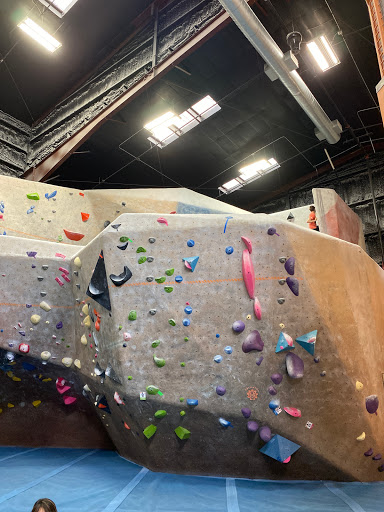 Rock Climbing Gym «inSPIRE Rock Indoor Climbing & Team Building Center», reviews and photos, 403 E Louetta Rd, Spring, TX 77373, USA