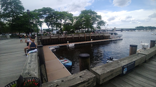 Park «Waterfront Promenade Park», reviews and photos, 22 Merrimac St, Newburyport, MA 01950, USA