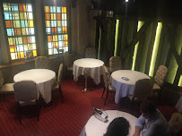 Atmosphère du Restaurant gastronomique Relais Louis XIII à Paris - n°17