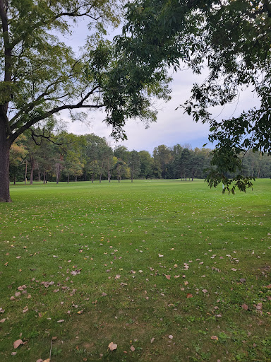 Golf Course «Mastick Woods Golf Course», reviews and photos, 19900 Puritas Ave, Cleveland, OH 44135, USA