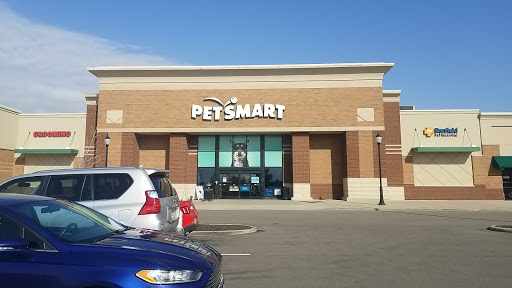 Pet Supply Store «PetSmart», reviews and photos, 7574 Voice of America Centre Dr, West Chester Township, OH 45069, USA