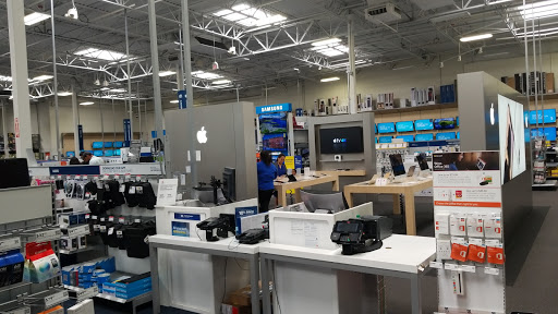 Electronics Store «Best Buy», reviews and photos, 655 W Herndon Ave, Clovis, CA 93612, USA