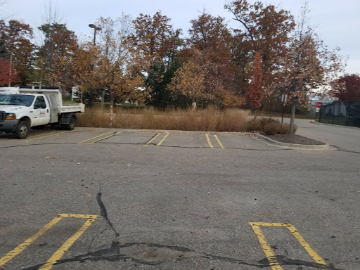 Community Center «City of Auburn Hills Community Center», reviews and photos, 1827 N Squirrel Rd, Auburn Hills, MI 48326, USA