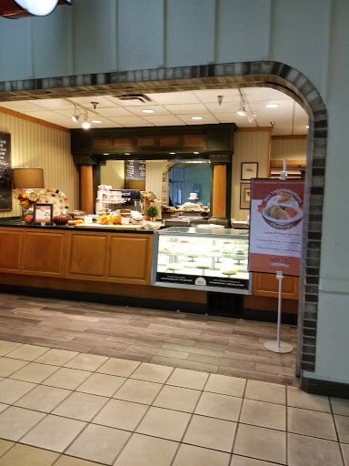 Shopping Mall «Muncie Mall», reviews and photos, 3501 N Granville Ave, Muncie, IN 47303, USA