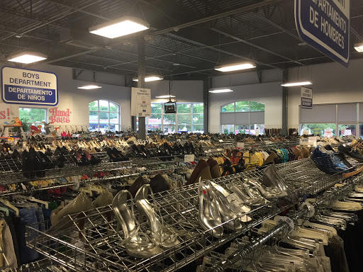 Thrift Store «St. Vincent de Paul Thrift Store and Donation Center», reviews and photos, 2300 Beechmont Ave, Cincinnati, OH 45230, USA